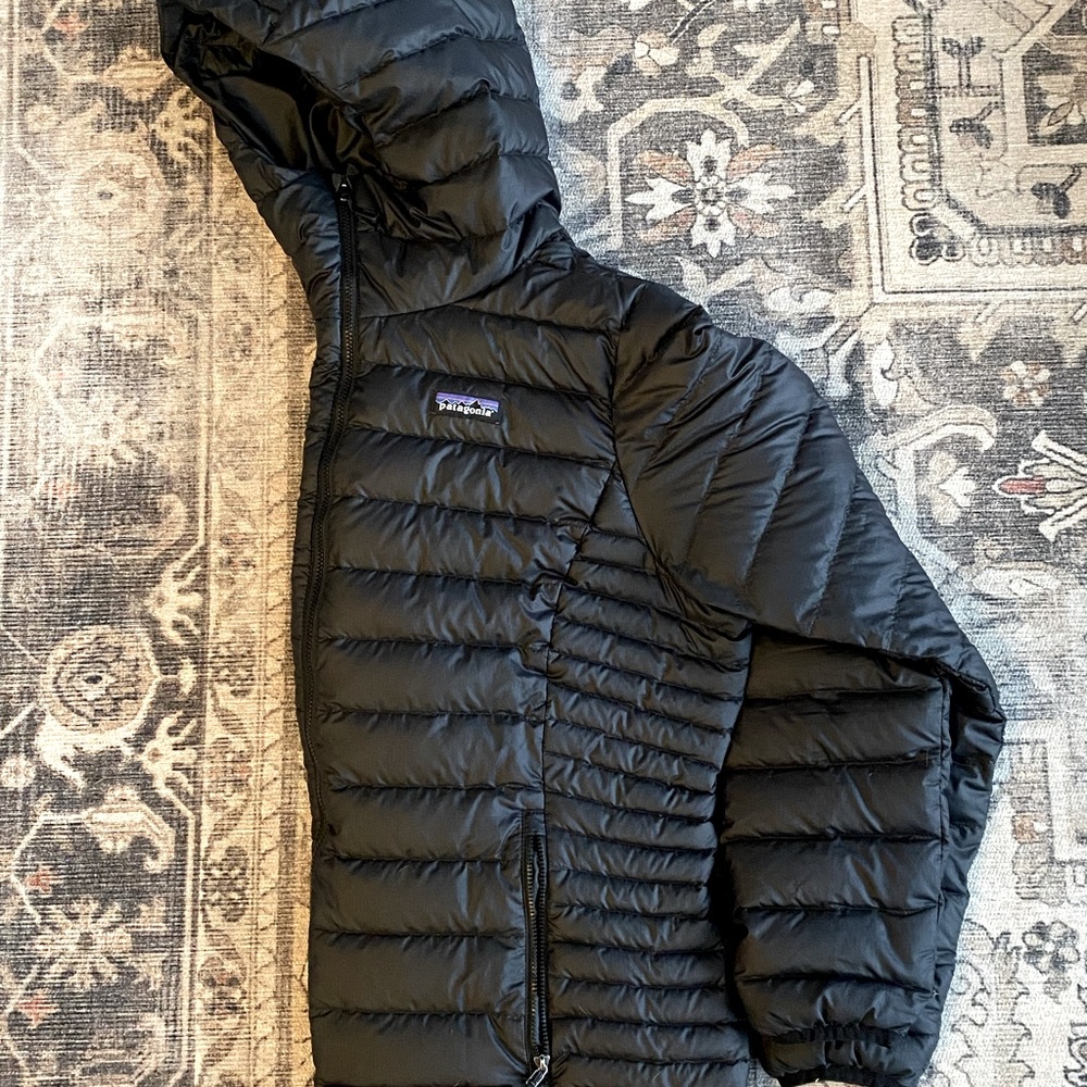 Women’s Patagonia Down Sweater Hoody Large Black